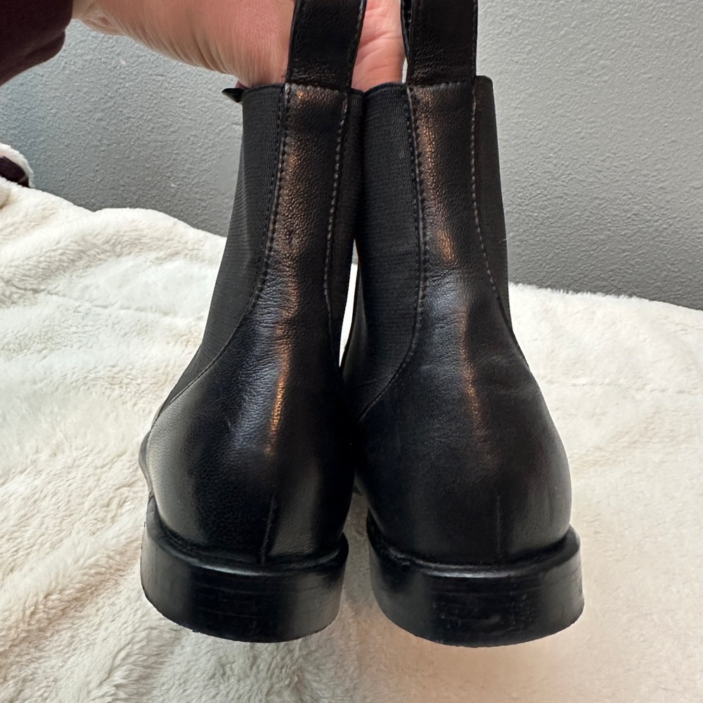 Bells & Becks the Valentina Chelsea bootie - Picture 7 of 8